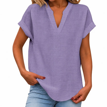 Blusa Maira™ con Mangas Cortas Dobladas y Bajo Redondeado