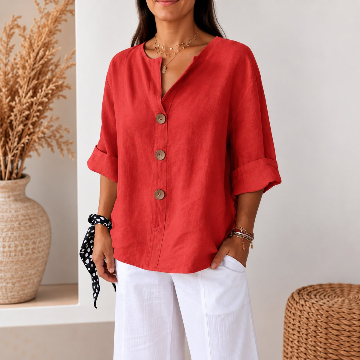 Blusa Avelora™ con Corte Holgado, Botones Frontales y Caída Ligera