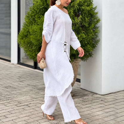 Conjunto Alboran™ con Blusa Asimétrica de Lazadas y Pantalón de Caída Fluida