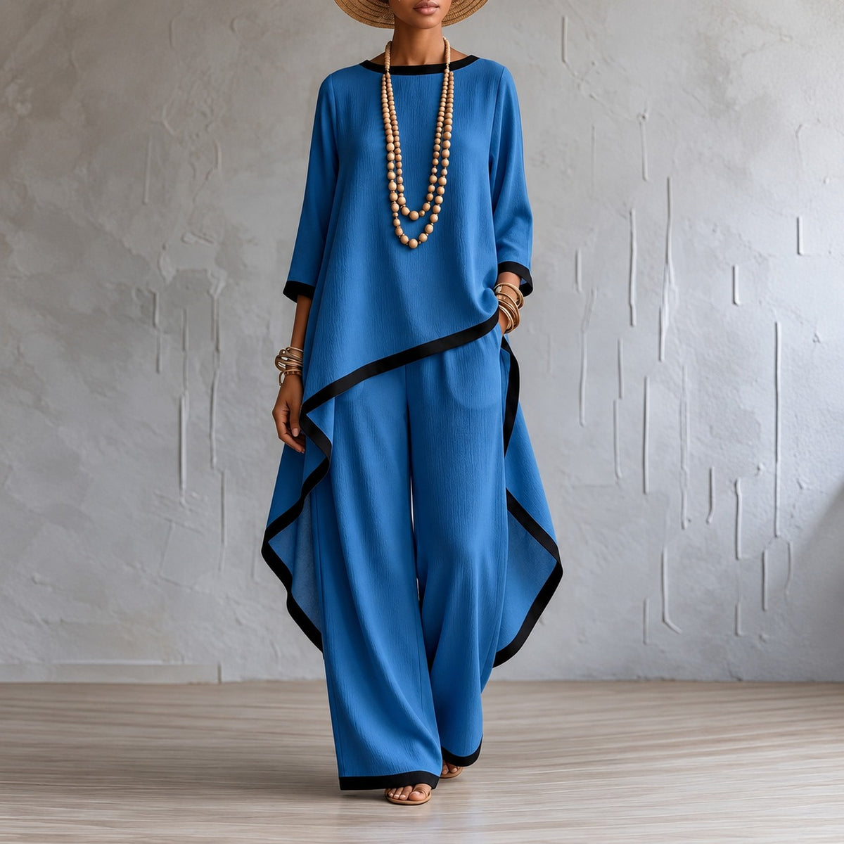 Conjunto Merida™ con Blusa Asimétrica, Pantalón de Pierna Ancha y Ribetes Contrastantes