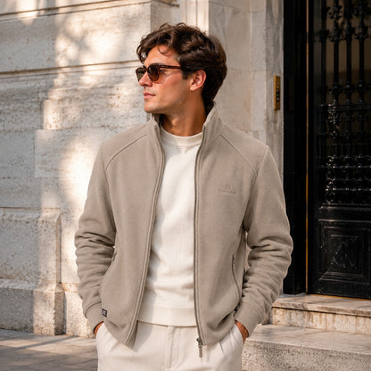 Chaqueta Arven™ con Cuello Alto y Elegancia Casual