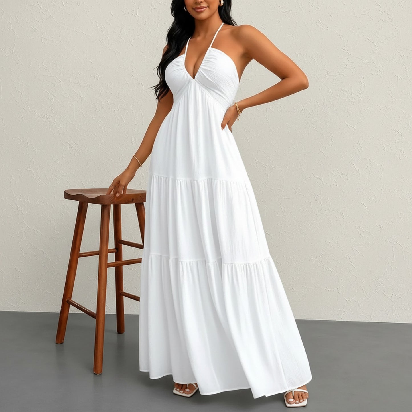 Vestido Marielle™ con Cuello Halter y Lazo Delicado