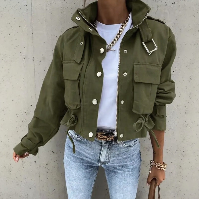 Chaqueta Valkyra™ Cropped Con Diseño Utility Contemporáneo