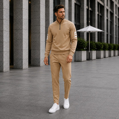 Conjunto Alexander™ con Blusa de Cuello Alto con Cremallera y Pantalón Minimalista