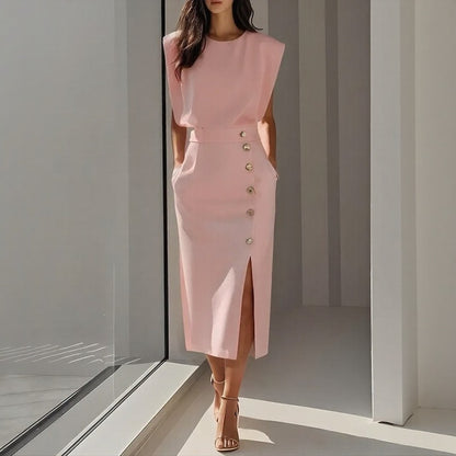 Vestido Maelle™ Midi Con Hombros Estructurados, Botones Laterales Y Abertura Frontal