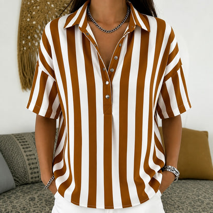Camisa Marena™ con Rayas Verticales, Cuello Clásico y Botones Frontales