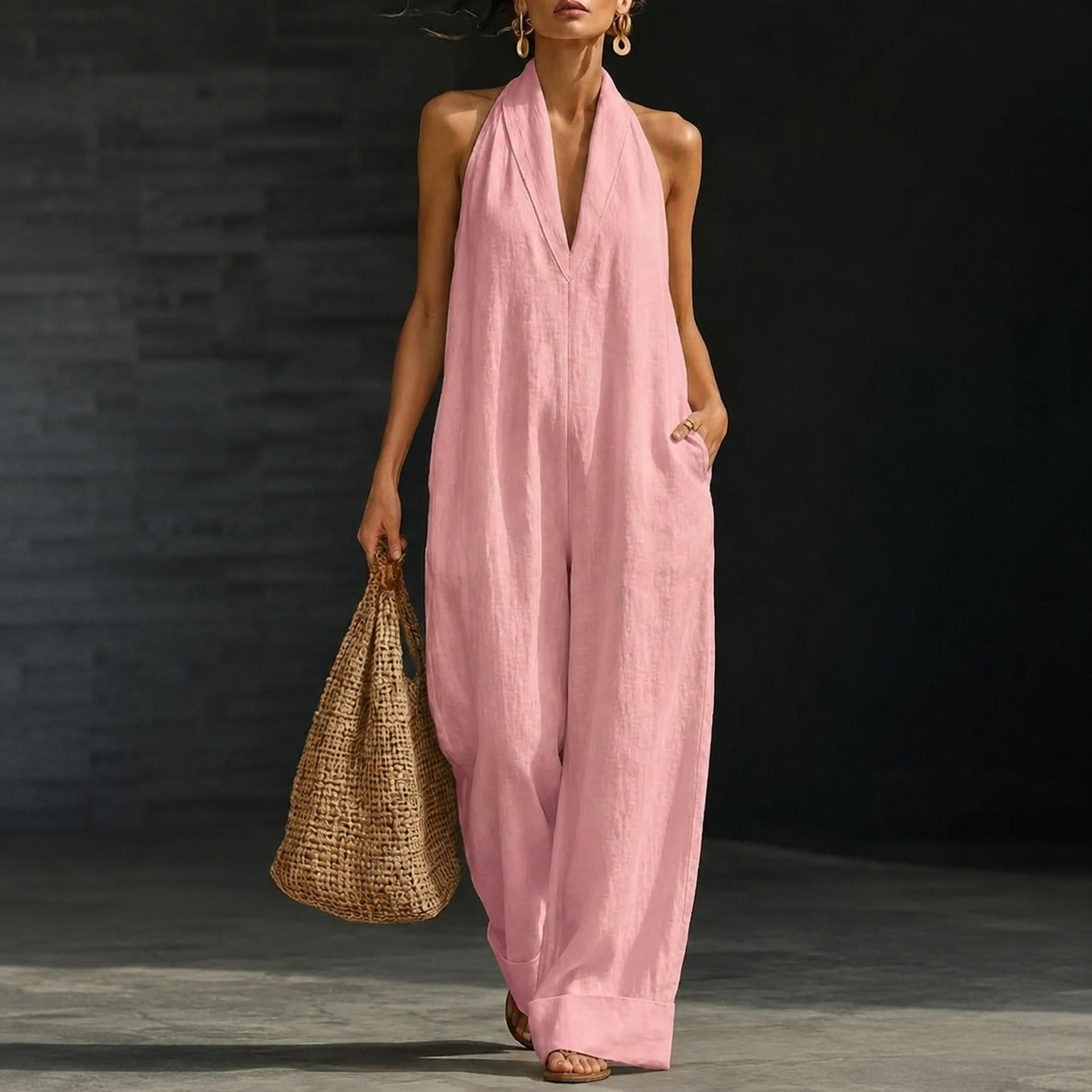 Mono Aveline™ con Escote Halter, Caída Fluida y Corte Amplio