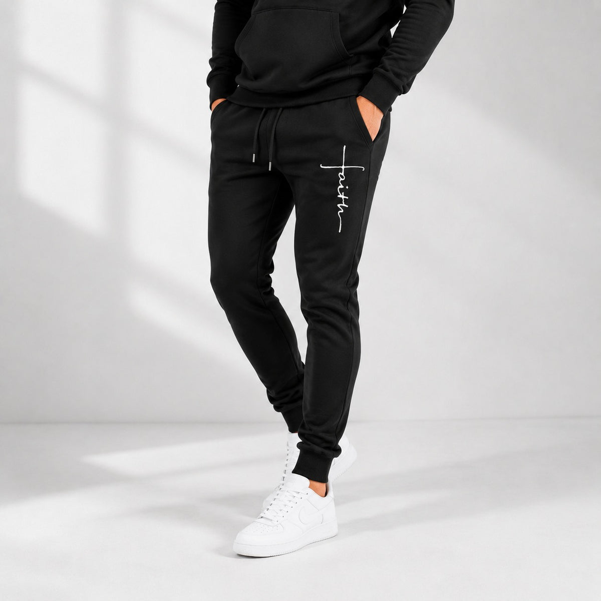 Conjunto Raviel™ con Estampado Faith, Sudadera con Capucha y Pantalón Jogger