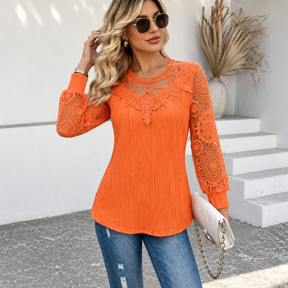 Blusa Almira™ con Encaje Calado, Mangas Largas y Detalle Bordado en el Escote