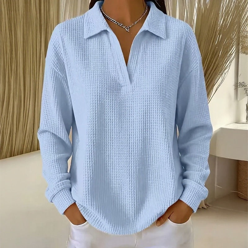 Blusa Luma™ con Tejido Texturizado, Cuello Clásico y Corte Amplio